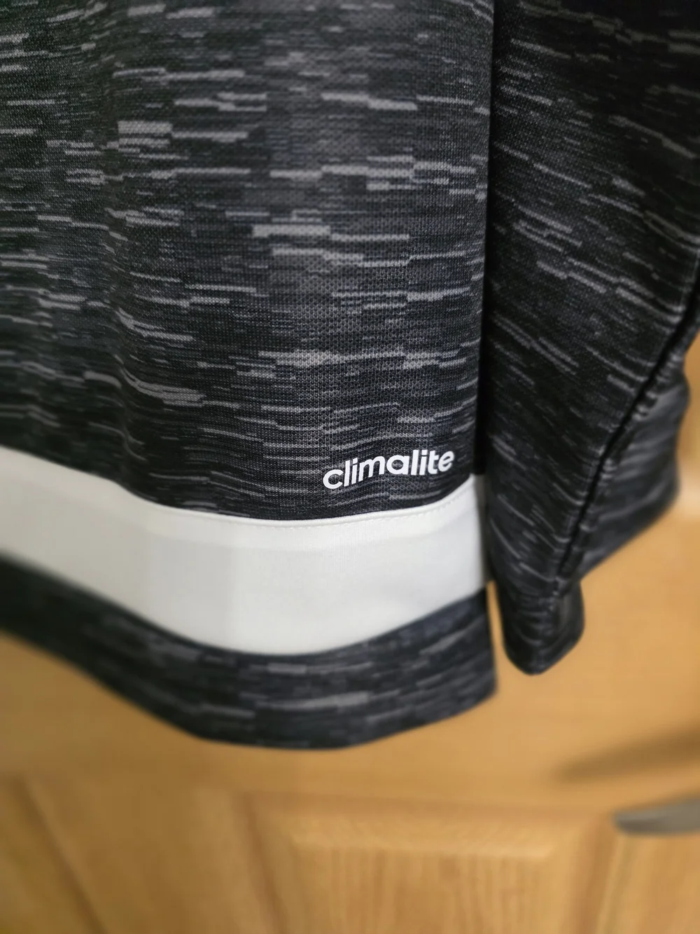 adidas athletic pullover